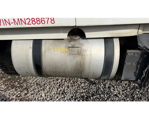 Volvo VNL Fuel Tank