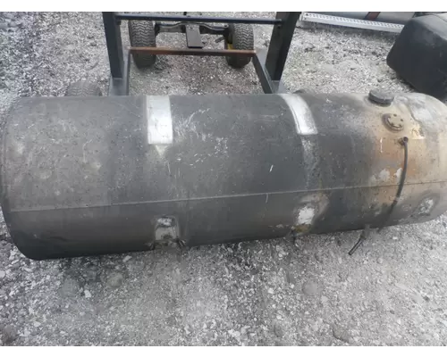 Volvo VNL Fuel Tank