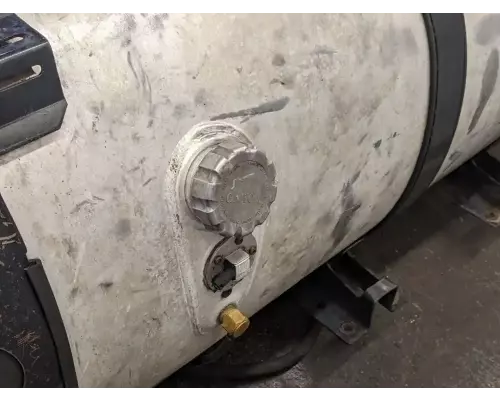 Volvo VNL Fuel Tank