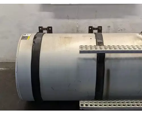 Volvo VNL Fuel Tank