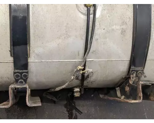 Volvo VNL Fuel Tank