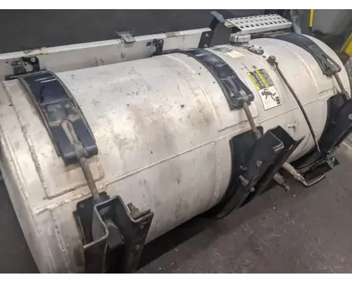 Volvo VNL Fuel Tank