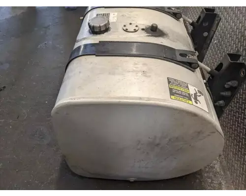 Volvo VNL Fuel Tank