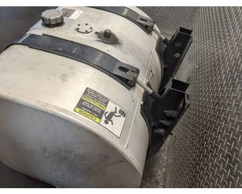 Volvo VNL Fuel Tank