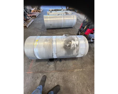 Volvo VNL Fuel Tank