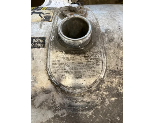 Volvo VNL Fuel Tank