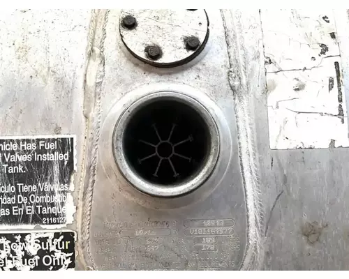 Volvo VNL Fuel Tank