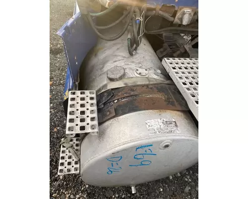 Volvo VNL Fuel Tank