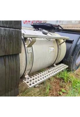 Volvo VNL Fuel Tank