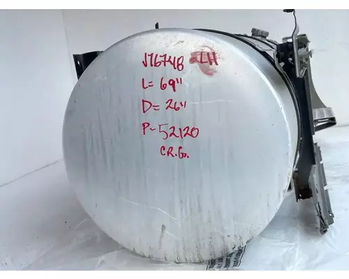 Volvo VNL Fuel Tank