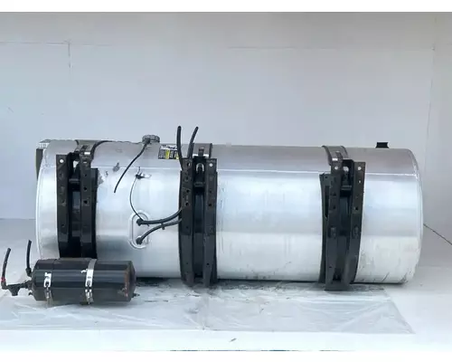 Volvo VNL Fuel Tank