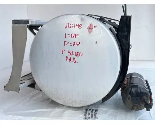 Volvo VNL Fuel Tank