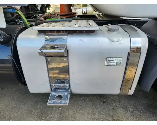 Volvo VNL Fuel Tank