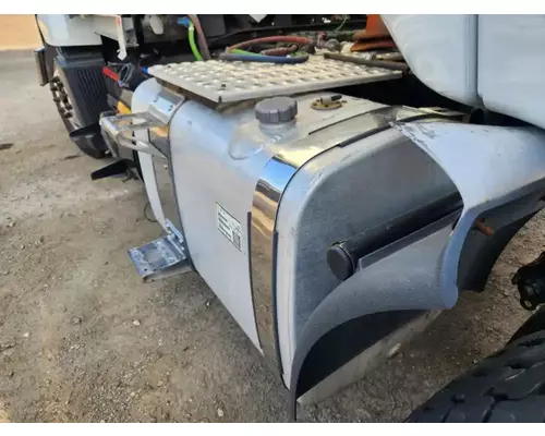 Volvo VNL Fuel Tank