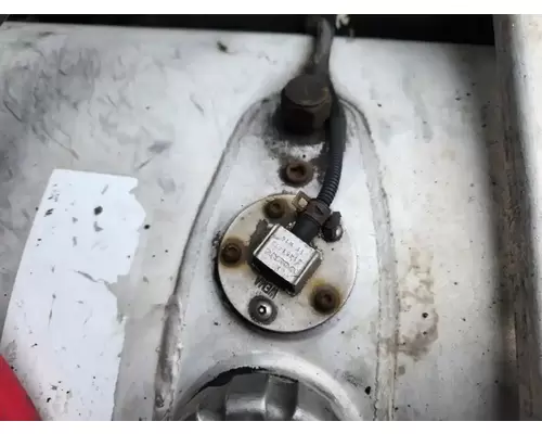 Volvo VNL Fuel Tank