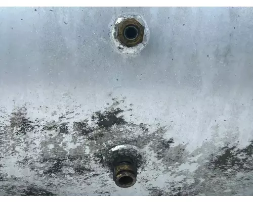 Volvo VNL Fuel Tank