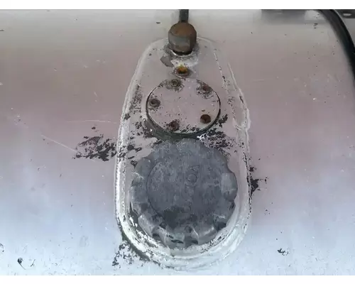 Volvo VNL Fuel Tank
