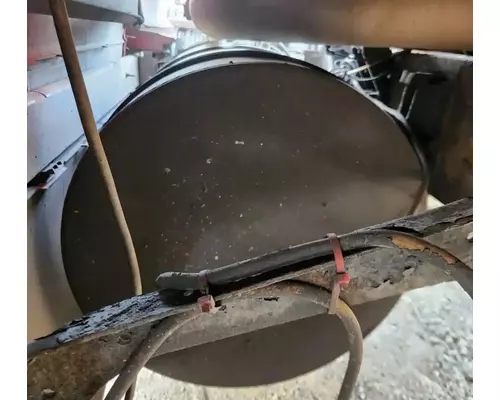 Volvo VNL Fuel Tank