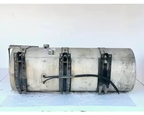 Volvo VNL Fuel Tank