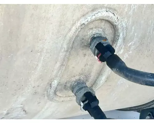 Volvo VNL Fuel Tank