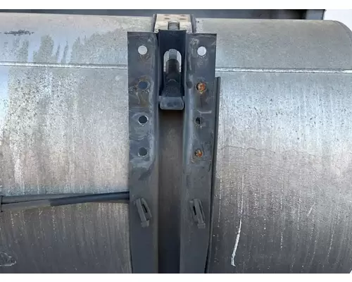 Volvo VNL Fuel Tank