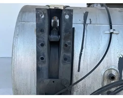 Volvo VNL Fuel Tank