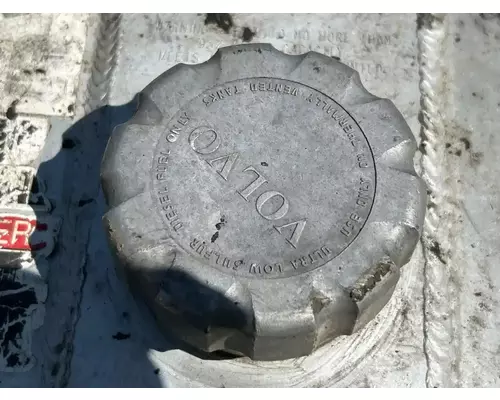 Volvo VNL Fuel Tank