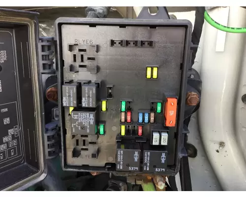 Volvo VNL Fuse Box