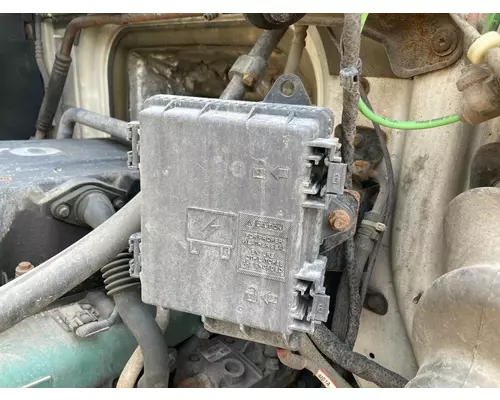 Volvo VNL Fuse Box