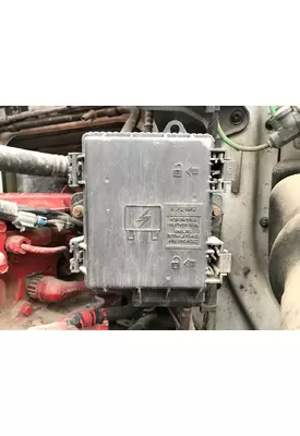 Volvo VNL Fuse Box