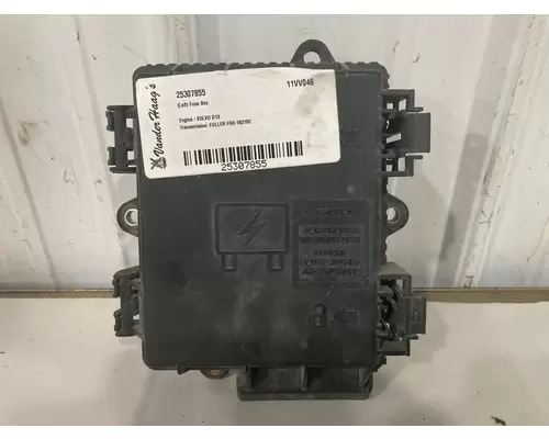 Volvo VNL Fuse Box