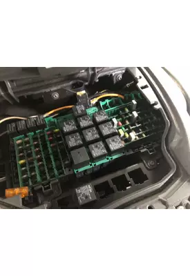 Volvo VNL Fuse Box