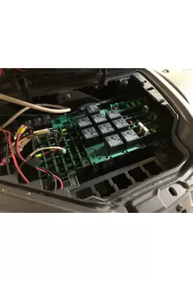 Volvo VNL Fuse Box