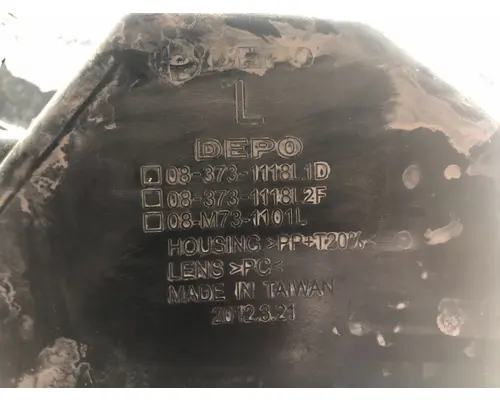 Volvo VNL Headlamp Assembly