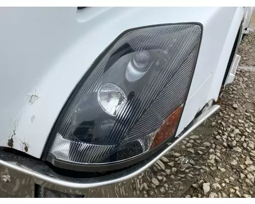 Volvo VNL Headlamp Assembly