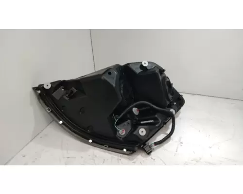 Volvo VNL Headlamp Assembly