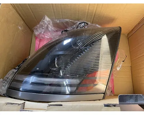 Volvo VNL Headlamp Assembly