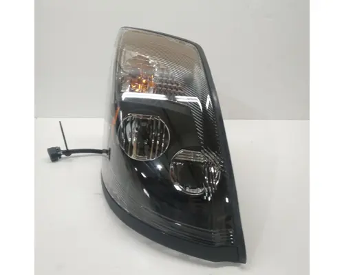 Volvo VNL Headlamp Assembly
