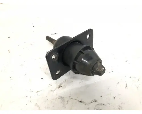 Volvo VNL Hood Rest