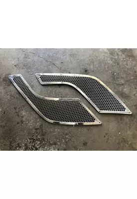Volvo VNL Hood Side Vent