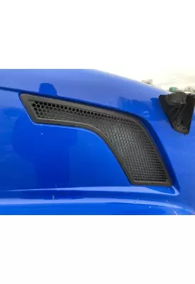 Volvo VNL Hood Side Vent