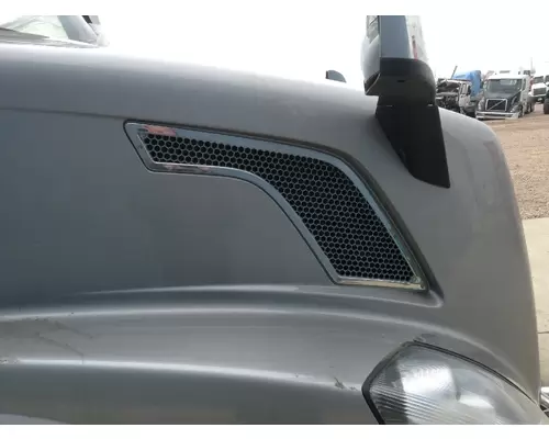 Volvo VNL Hood Side Vent