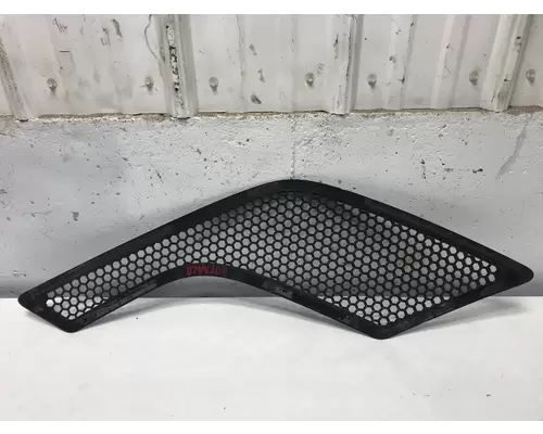 Volvo VNL Hood Side Vent