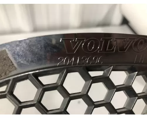 Volvo VNL Hood Side Vent