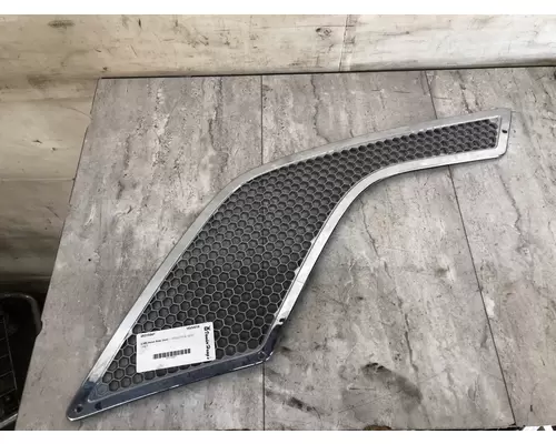 Volvo VNL Hood Side Vent