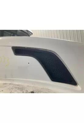 Volvo VNL Hood Side Vent
