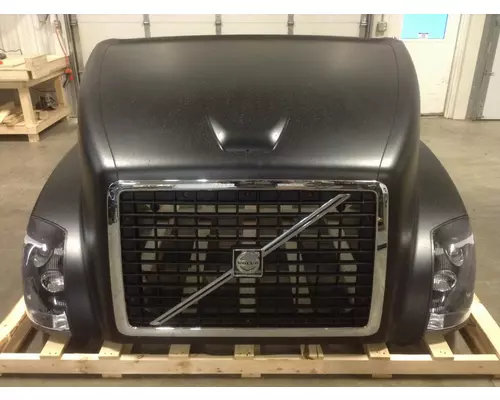 Volvo VNL Hood