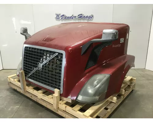 Volvo VNL Hood