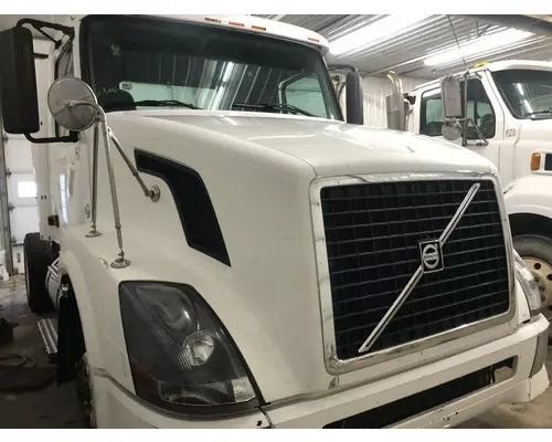 Volvo VNL Hood