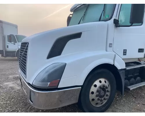 Volvo VNL Hood